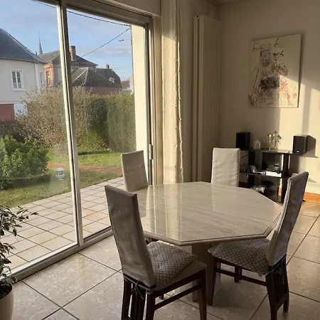 Maison Chekroun 168m2, Jardin, Riviere, Animaux Acceptes Nyaraló *