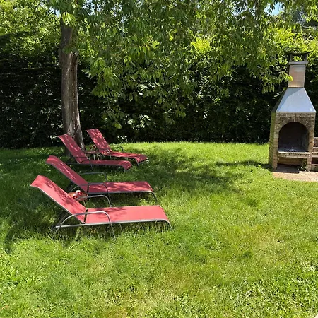 Maison Chekroun 168m2, Jardin, Riviere, Animaux Acceptes Nyaraló *